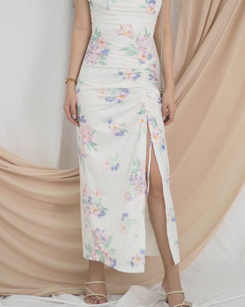 Sonatina Ruched Dress (WHITE FLORAL)